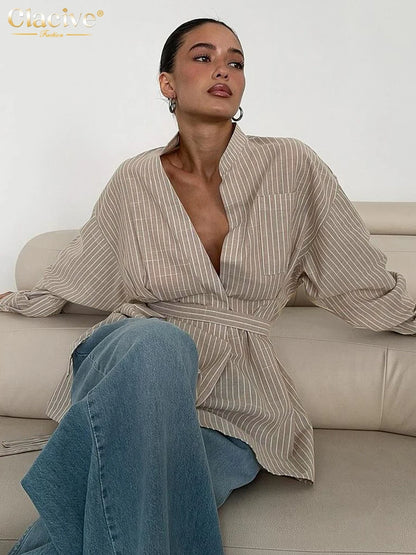 Vintage Loose Brown Stripe Women Shirts 2025 Fashion Stand Collar Long Sleeve Shirt Elegant Classic Top Female Clothing